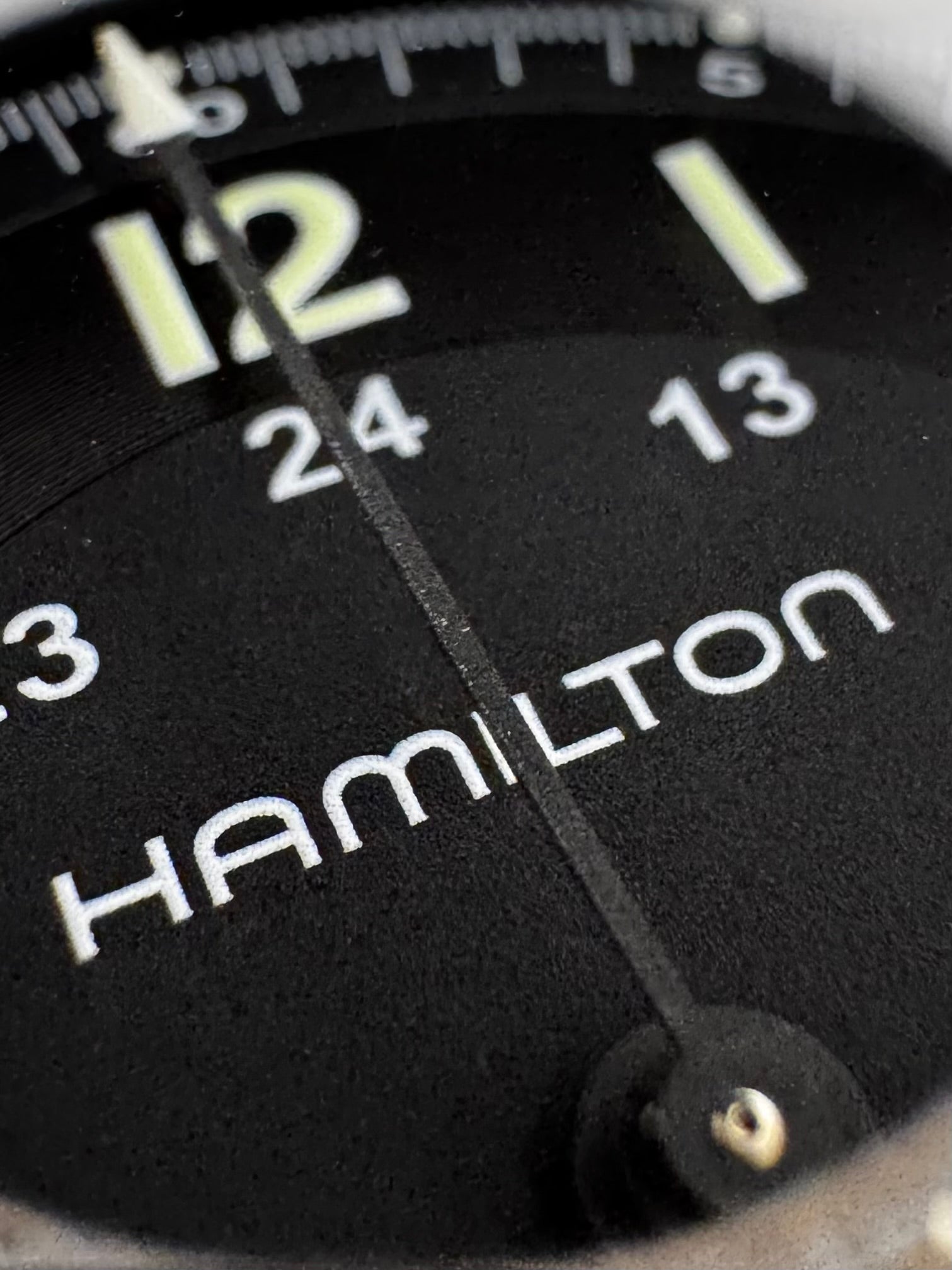 Hamilton Khaki Field Titanium H70575733