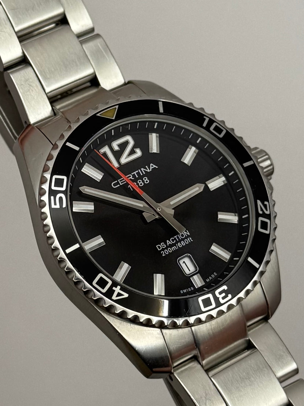 Certina C013.410.11.057.00 – DS Action

Swiss Made • sportowy diver • 200 m męski zegarek