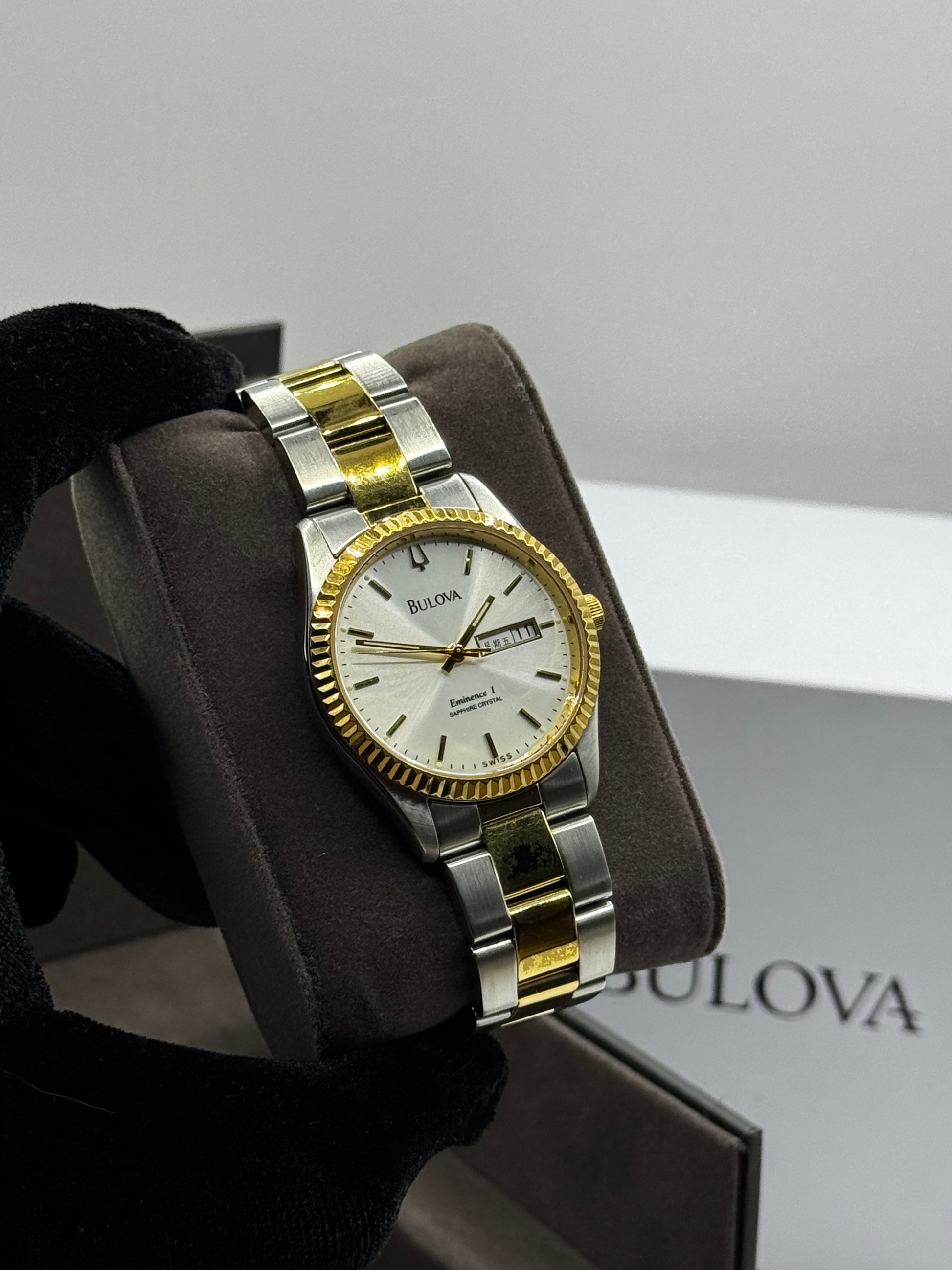Bulova Daydate White Dial Two Tone 36MM Vintage