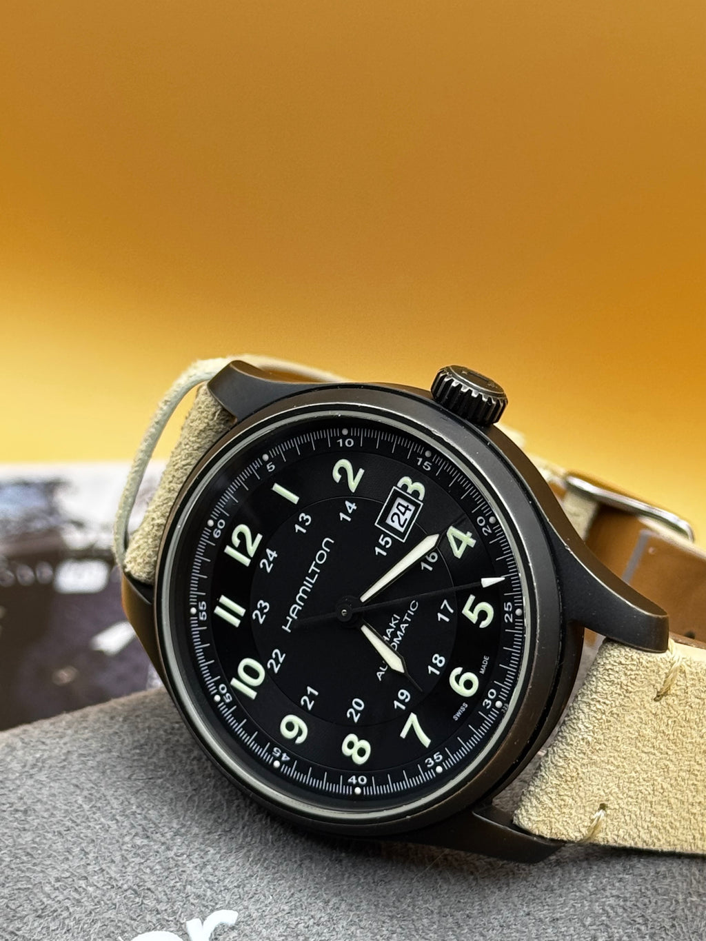 Hamilton Khaki Field Titanium H70575733