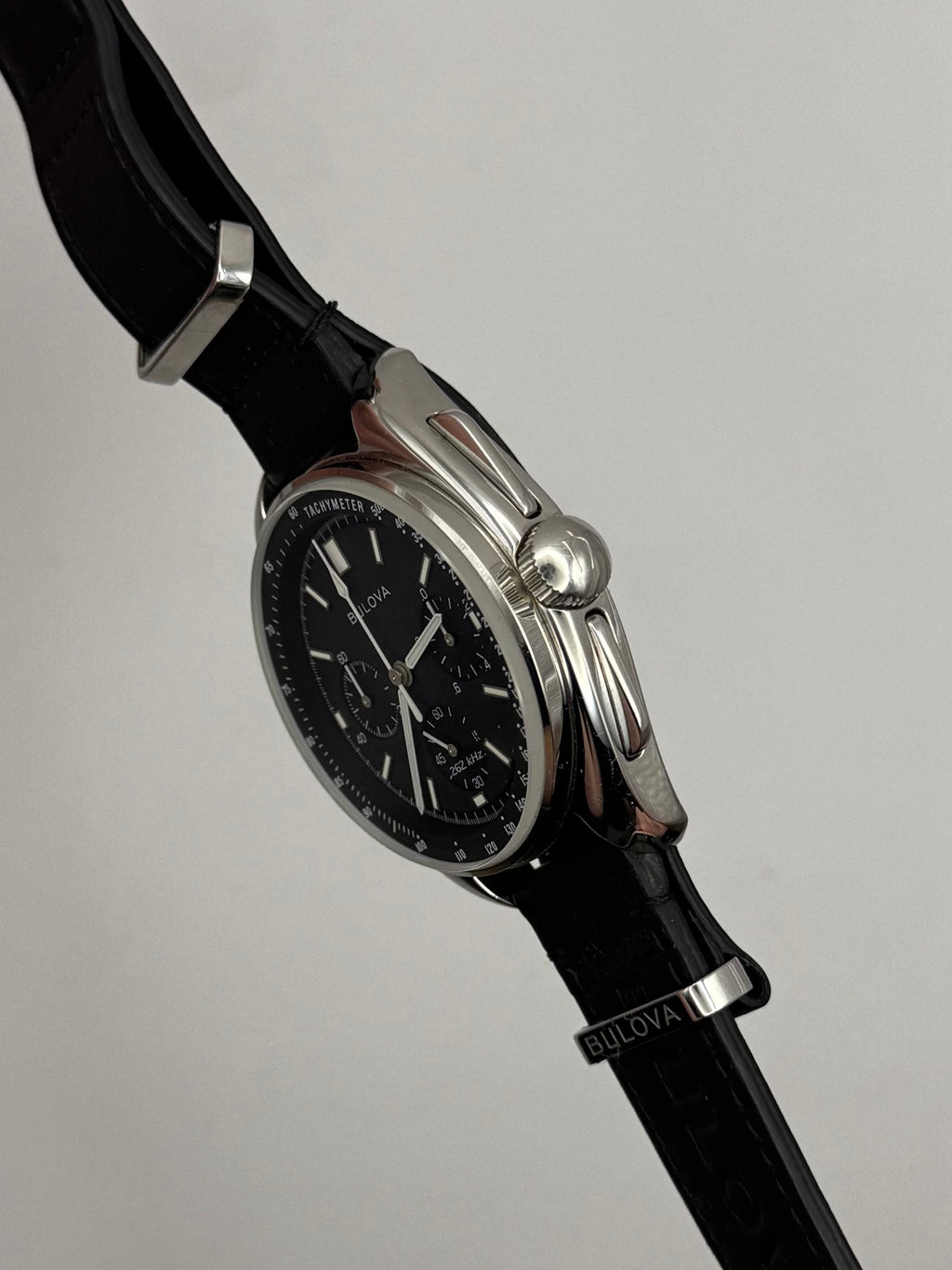 Bulova Lunar Pilot 96A225
Chronograf • 262 kHz • Apollo 15 45MM męski zegarek