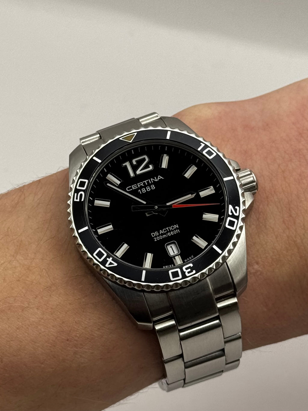 Certina C013.410.11.057.00 – DS Action

Swiss Made • sportowy diver • 200 m męski zegarek