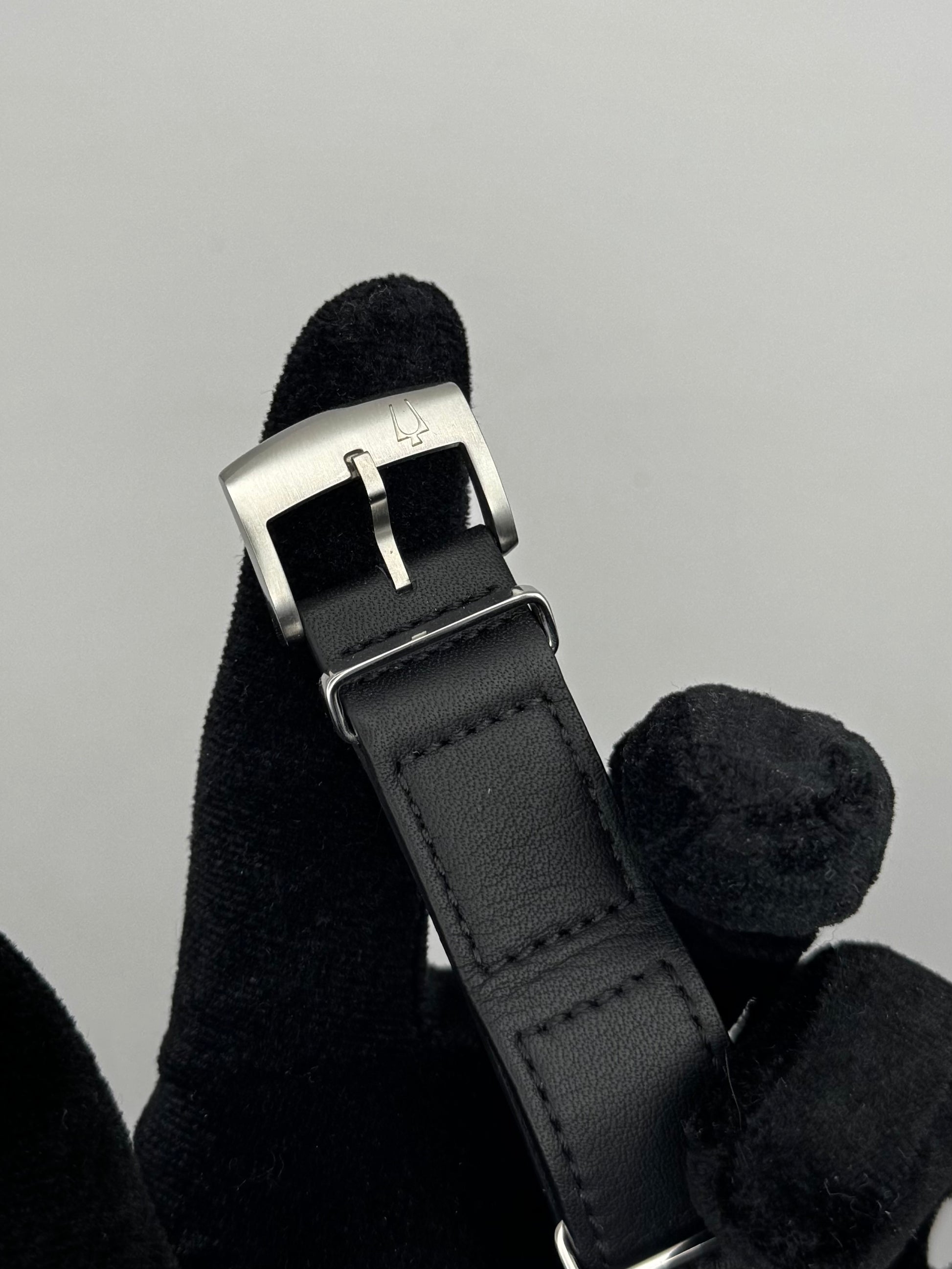 Bulova Lunar Pilot 96A225
Chronograf • 262 kHz • Apollo 15 45MM męski zegarek