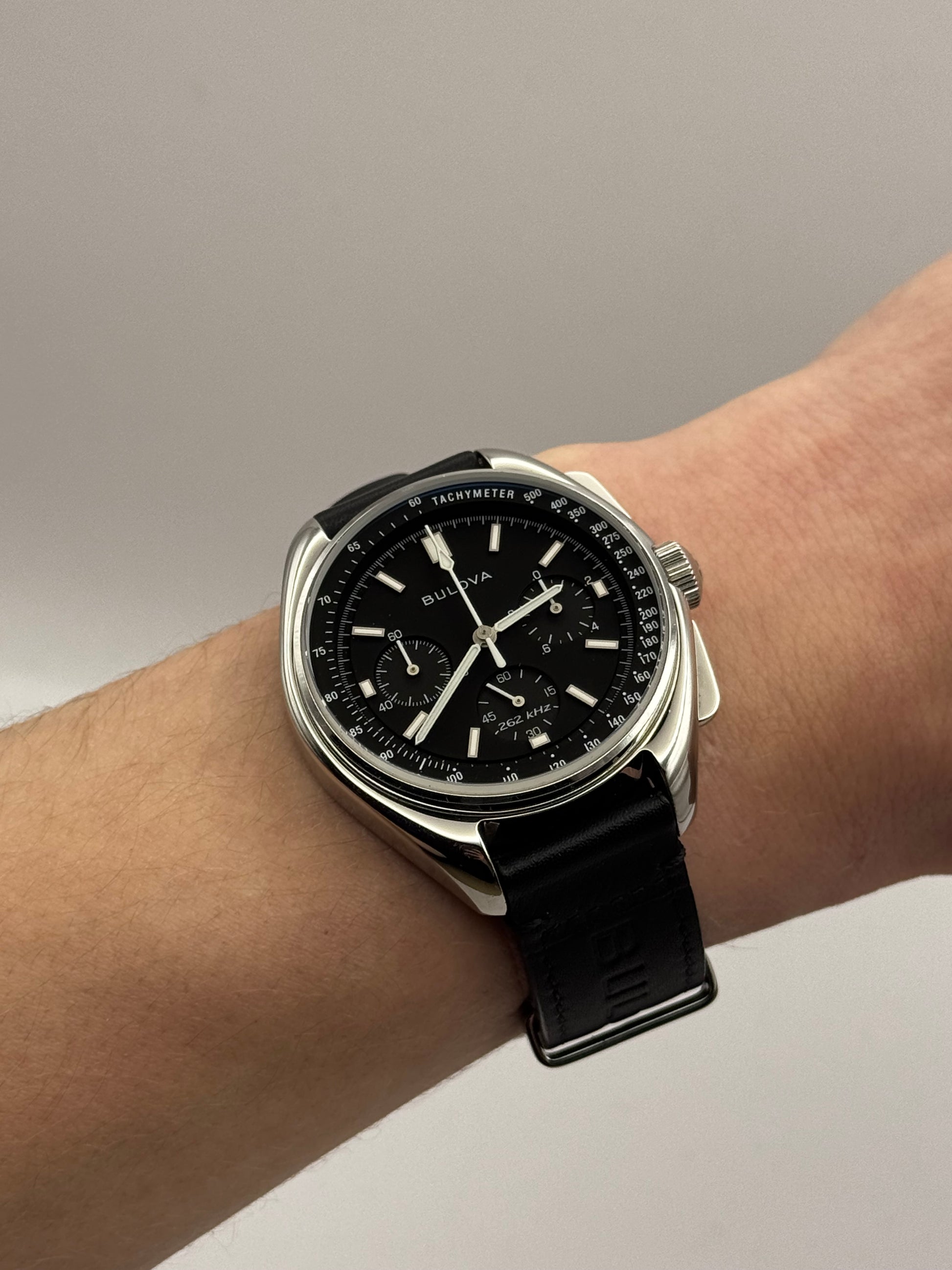 Bulova Lunar Pilot 96A225
Chronograf • 262 kHz • Apollo 15 45MM męski zegarek