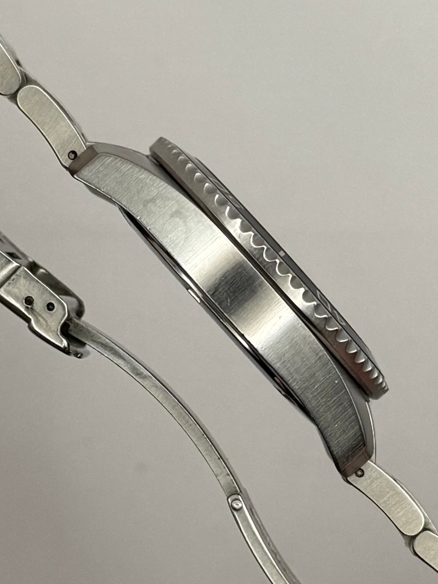 Certina C013.410.11.057.00 – DS Action

Swiss Made • sportowy diver • 200 m męski zegarek